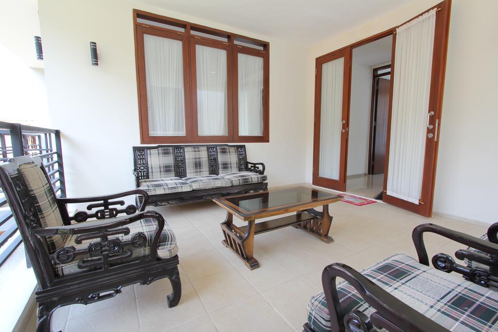 Villa Tirta Syariah Bandung Room photo